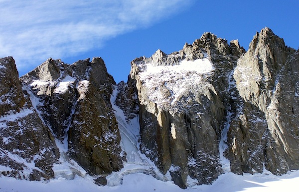 V-Notch and U-Notch Couloirs in the Palisades offer great alpine ice climbing opportunities.