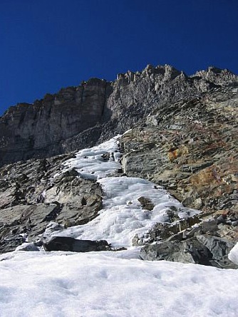 Small Ice Flow Near Dana Couloir