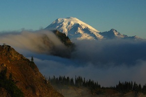 Backpacking in Mt. Rainier NP - Wonderland Trail