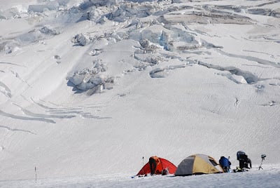 Glacier Travel Ettiquete 2 DSC 0108