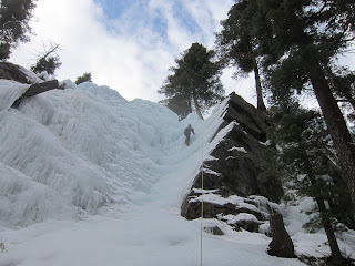 Photo Essay: Climbing in the Ouray Ice Park 4 Hands2