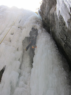 Photo Essay: Climbing in the Ouray Ice Park 3 Practice Steep2