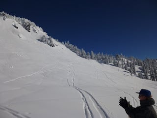 Coleman Pinnacle Ski Tour 4 S face table