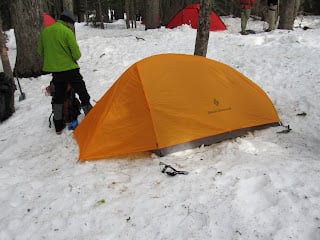 TentWNoSnow1