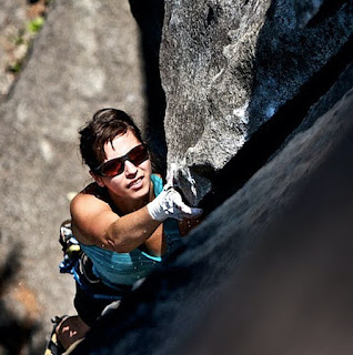 Guide Like Liz Scholarship Winner: Vladka Behrova 2 V in