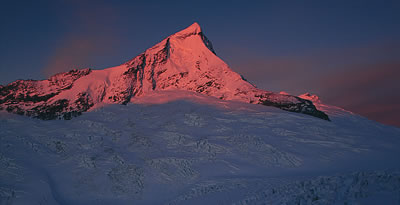 Mount Aspiring in Alpenglow