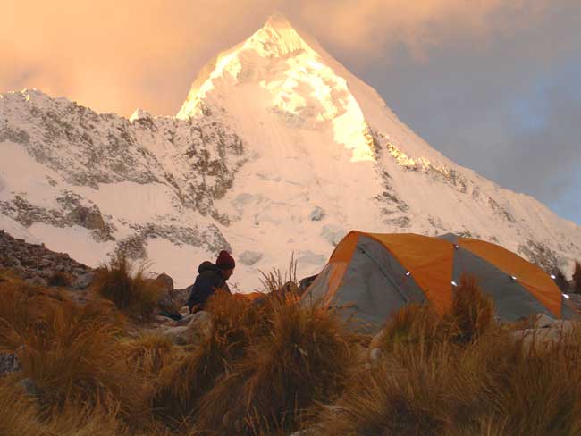 Camp beneath Artesonraju