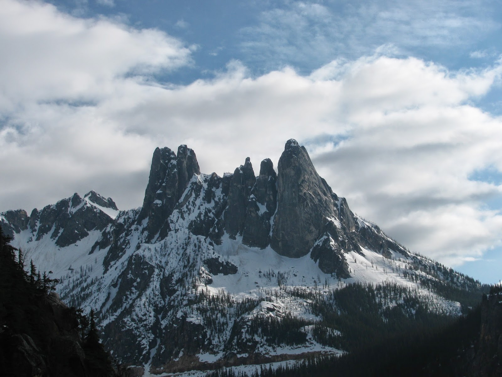 Route Profile: Cutthroat Peak, S. Buttress (5.8, III+) 1 img 5313