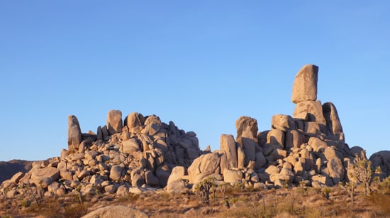 Gentle domes of granite-like quartz monzonite