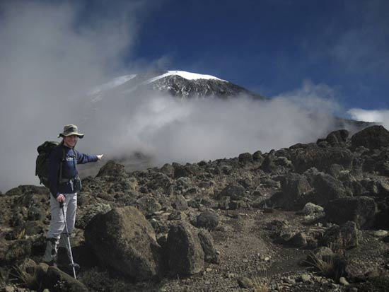 Approaching Barafu Camp