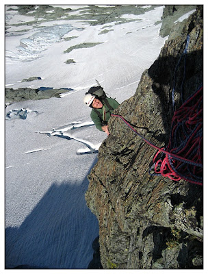 New Route: Northwest Arayete, Mt. Shuksan (Grade III 5.9) 2 orange wall