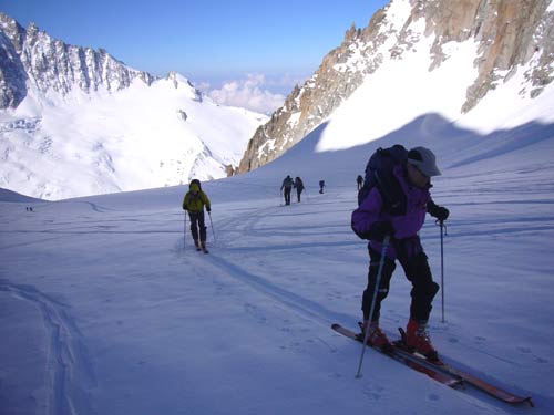Skinning to the Col du Chardonnay