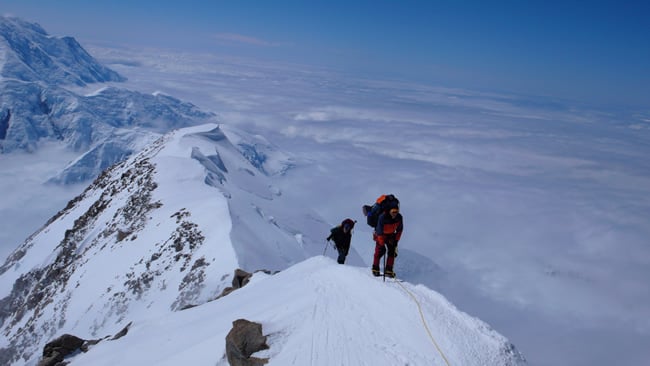 The Fixed Lines and the Ridge to High Camp 32 On the ridge at 16,500 feet.