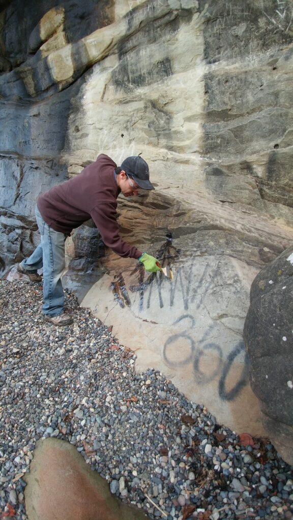 Stewardship and the American Alpine Institute 1 LarabeeGraffitiRemoval2
