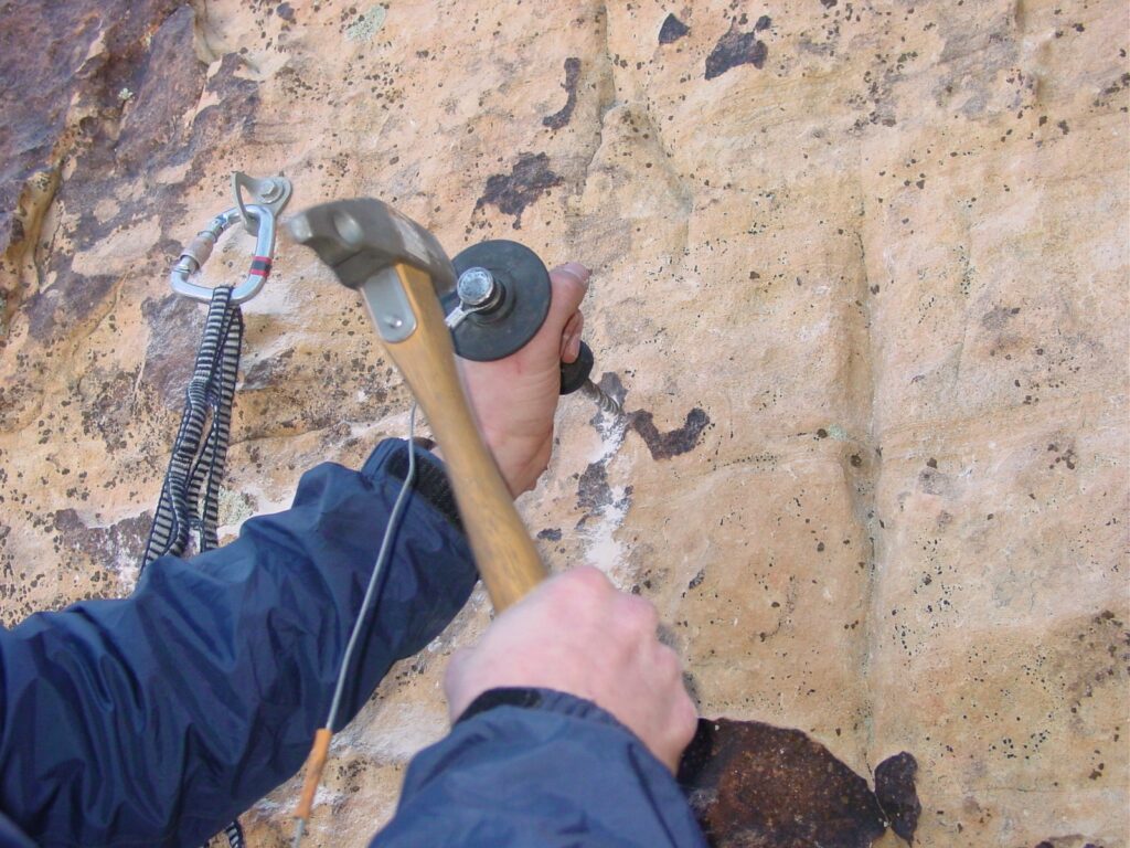 Hand Drill Birdhunter-1