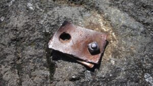 LumpyBolt2